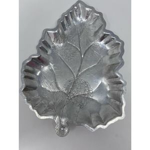 Vintage‎ Forman Family Floral Embossed Hand Wrought Hammered Aluminum Leaf